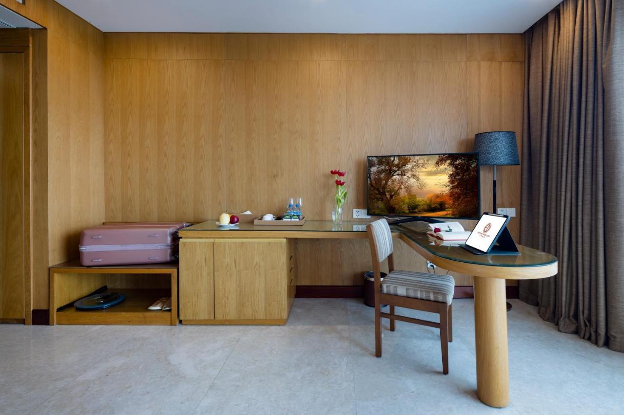 Eden Star Saigon Hotel Ho Či Minovo Město Exteriér fotografie